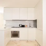Feels Like Home Chiado Trendy Apartment